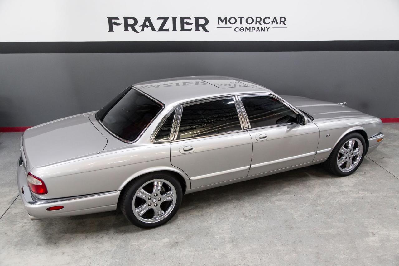 1999 Jaguar XJR SUPERCHARGED V8