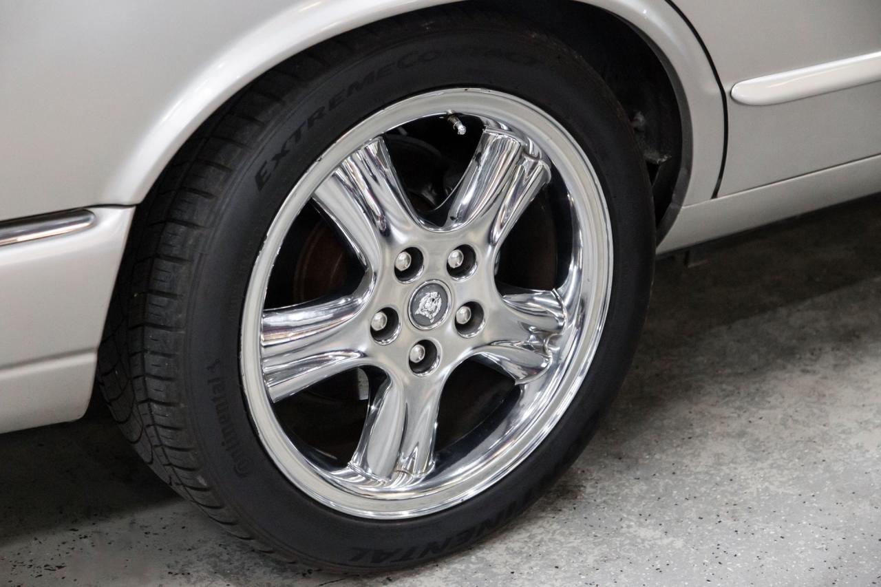 1999 Jaguar XJR SUPERCHARGED V8