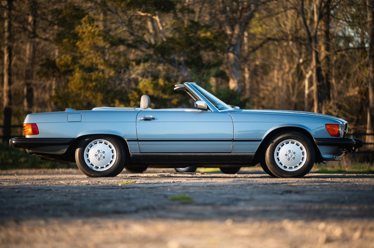 1986 Mercedes - Benz 560 SL