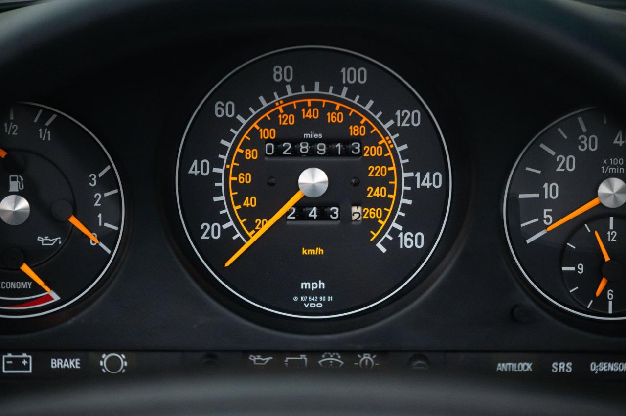 1986 Mercedes - Benz 560 SL