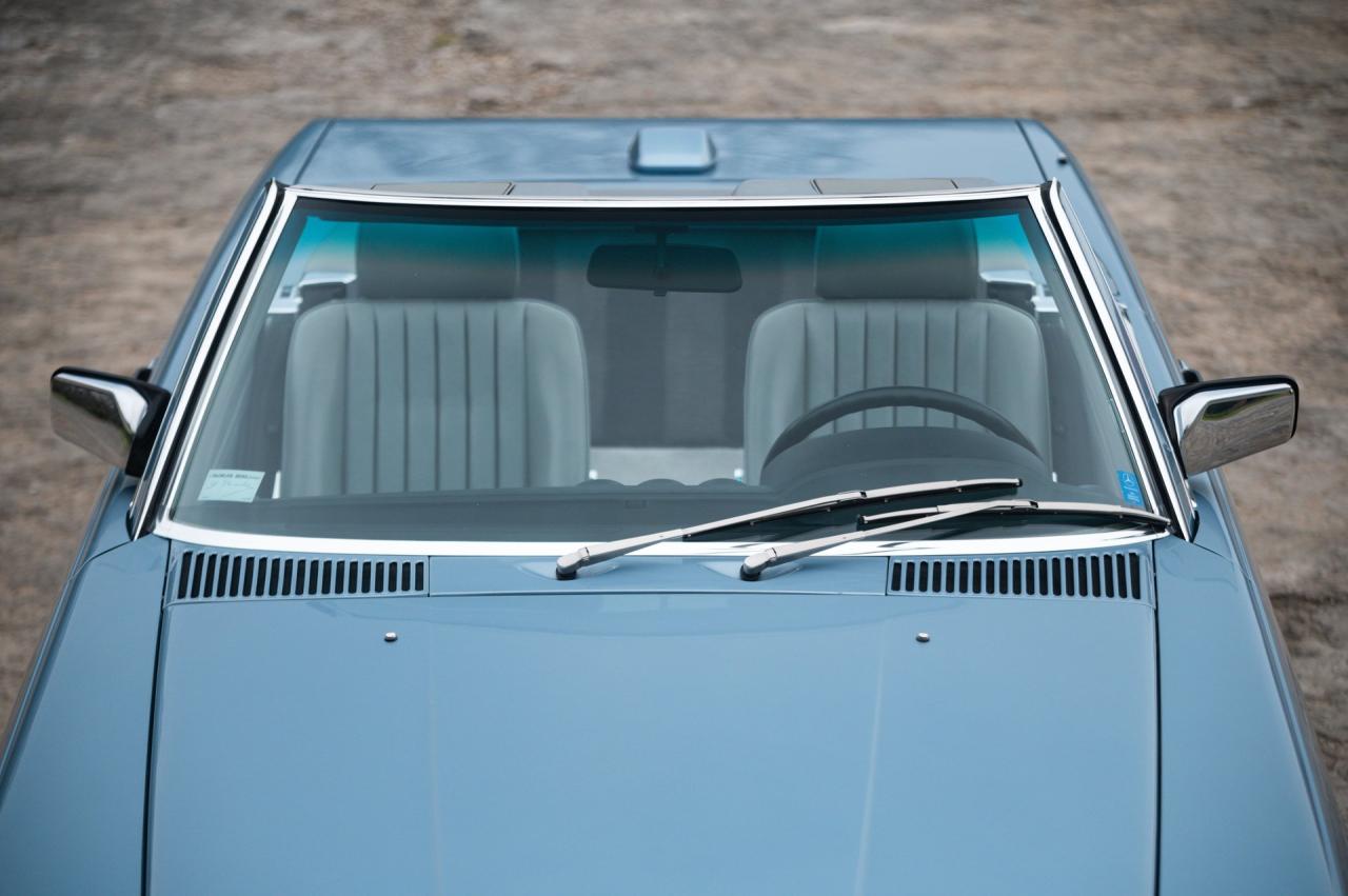 1986 Mercedes - Benz 560 SL