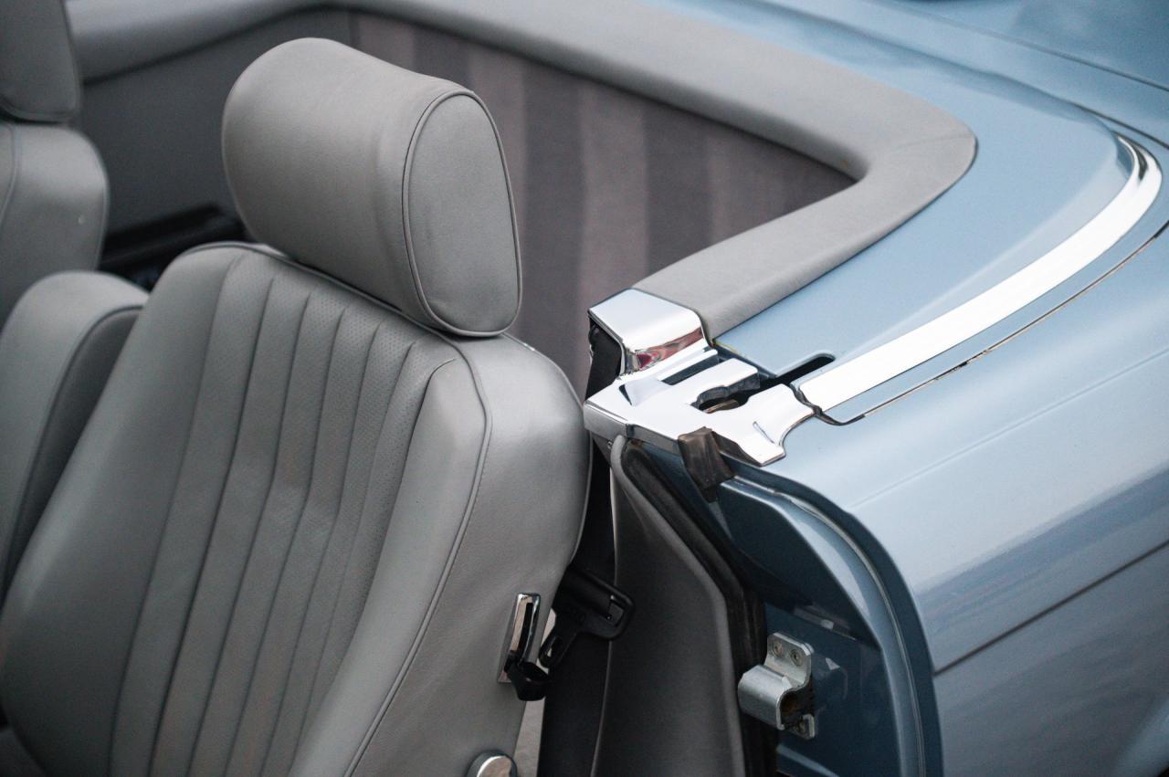 1986 Mercedes - Benz 560 SL