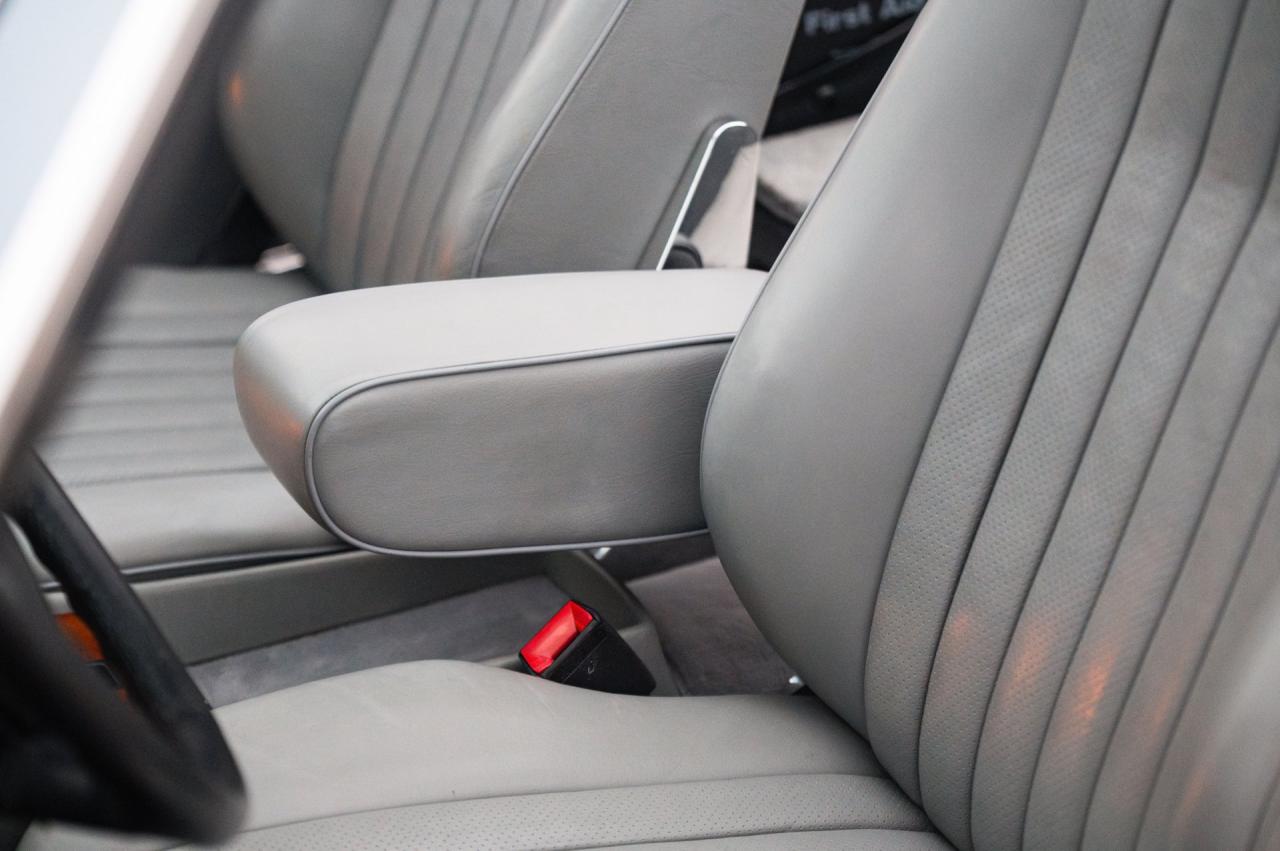 1986 Mercedes - Benz 560 SL