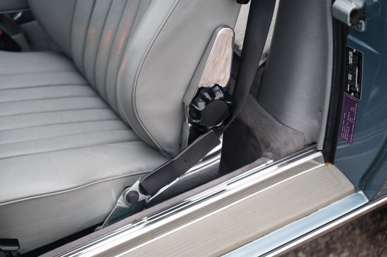 1986 Mercedes - Benz 560 SL