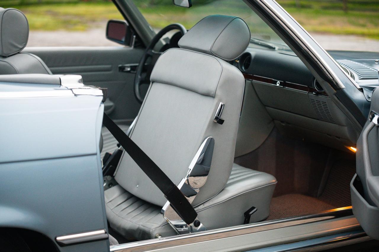 1986 Mercedes - Benz 560 SL