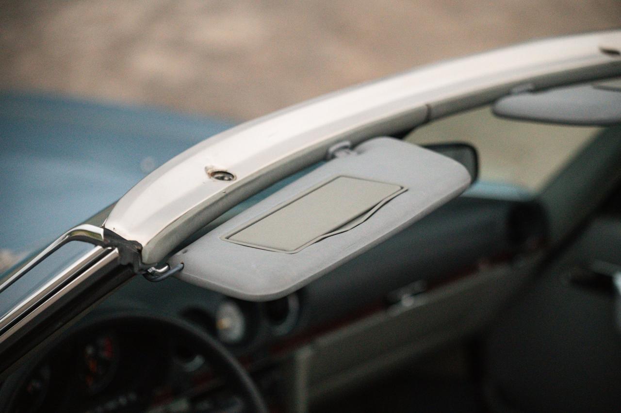 1986 Mercedes - Benz 560 SL