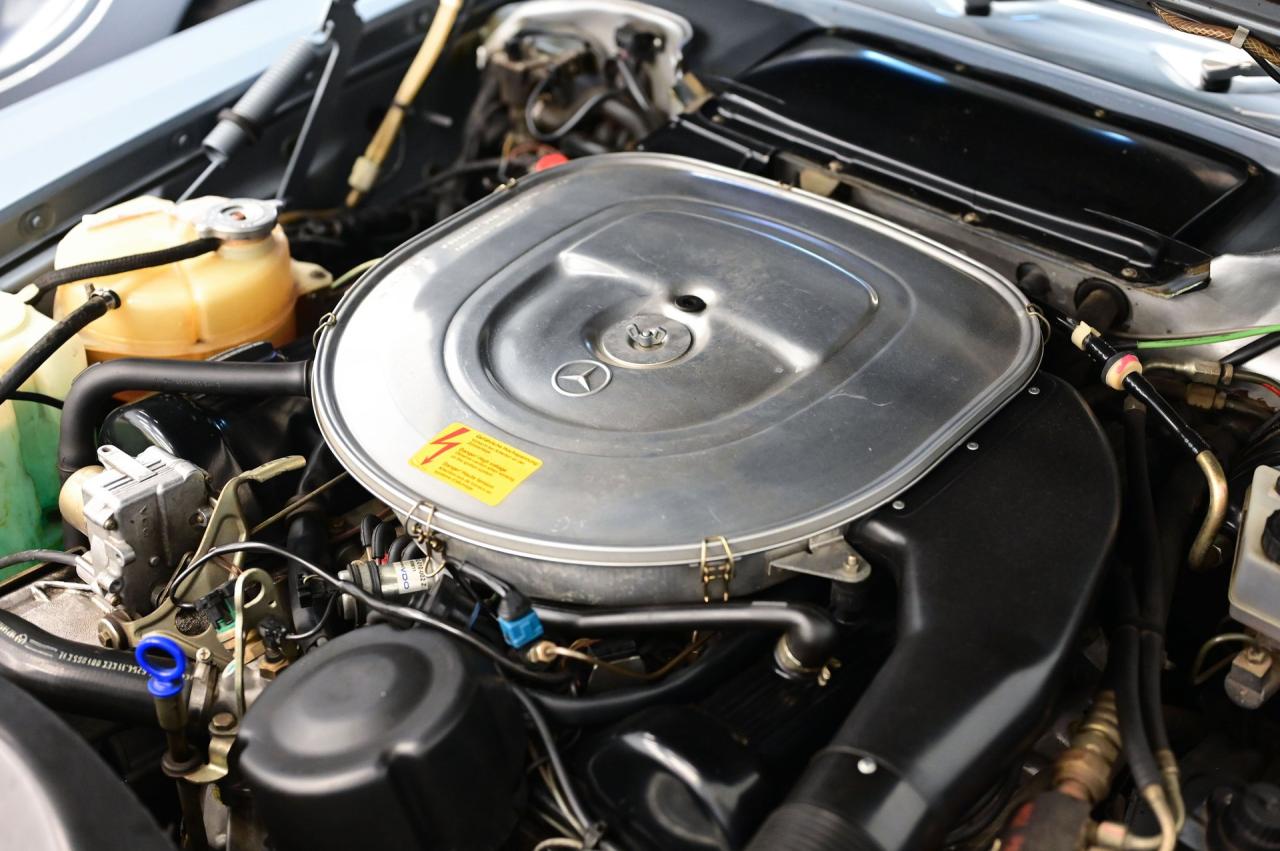 1986 Mercedes - Benz 560 SL