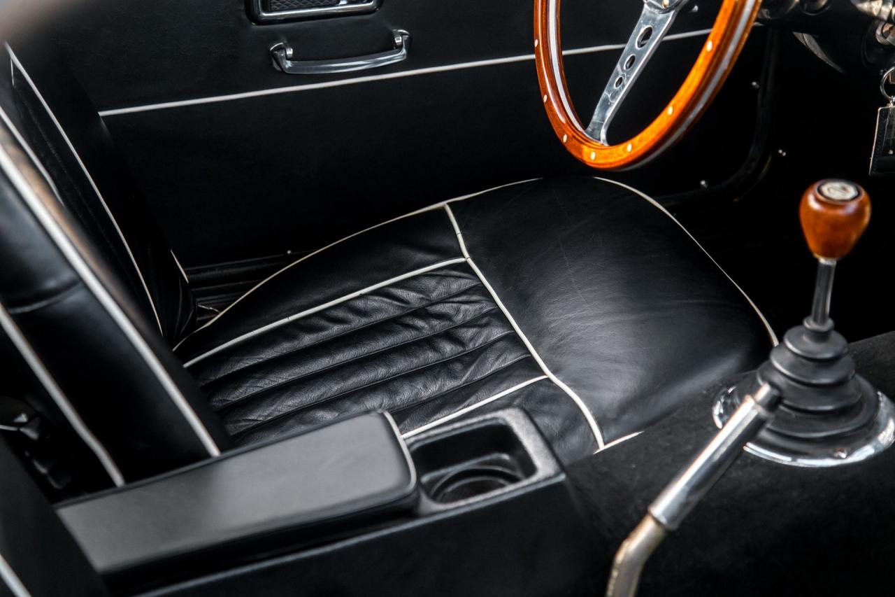 1968 MG MGB with OVERDRIVE