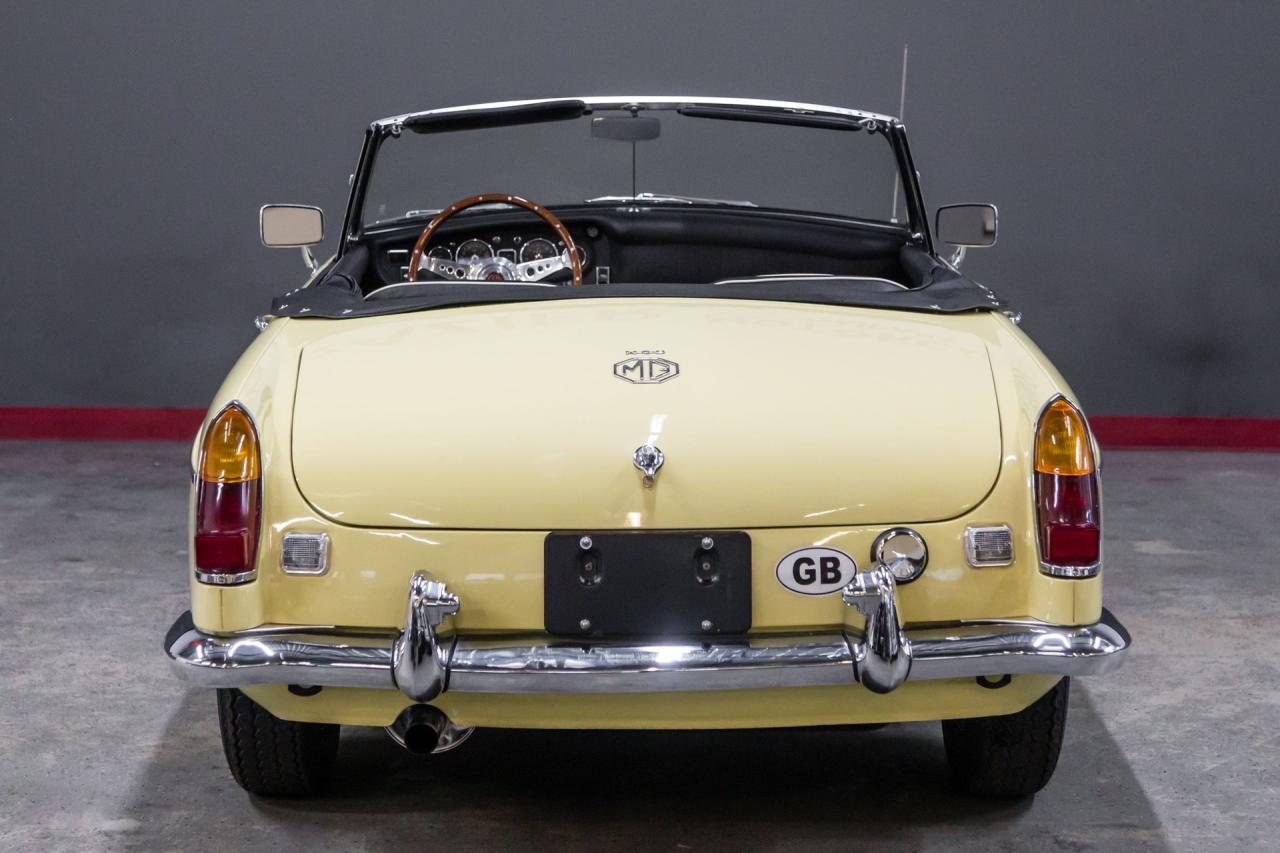 1968 MG MGB with OVERDRIVE