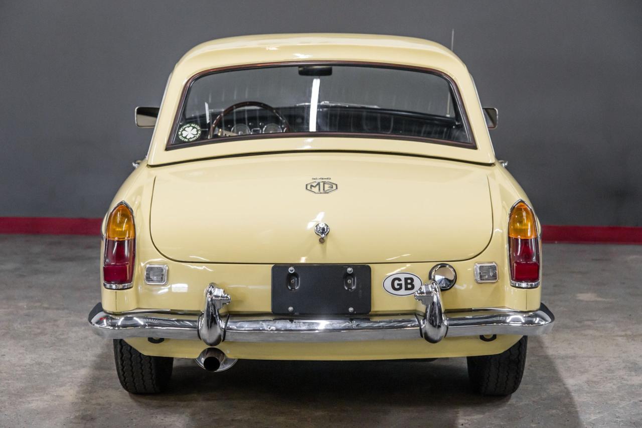 1968 MG MGB with OVERDRIVE