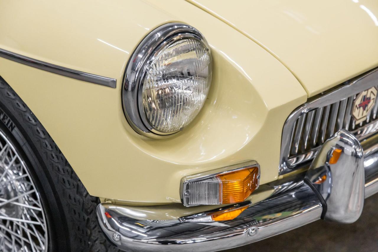 1968 MG MGB with OVERDRIVE