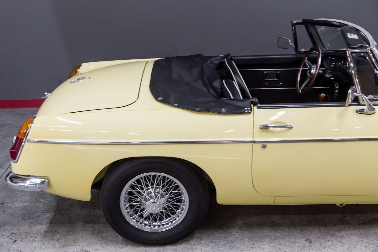 1968 MG MGB with OVERDRIVE