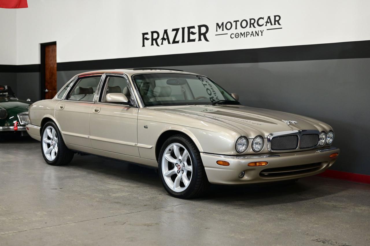 1999 Jaguar XJR SUPERCHARGED V8