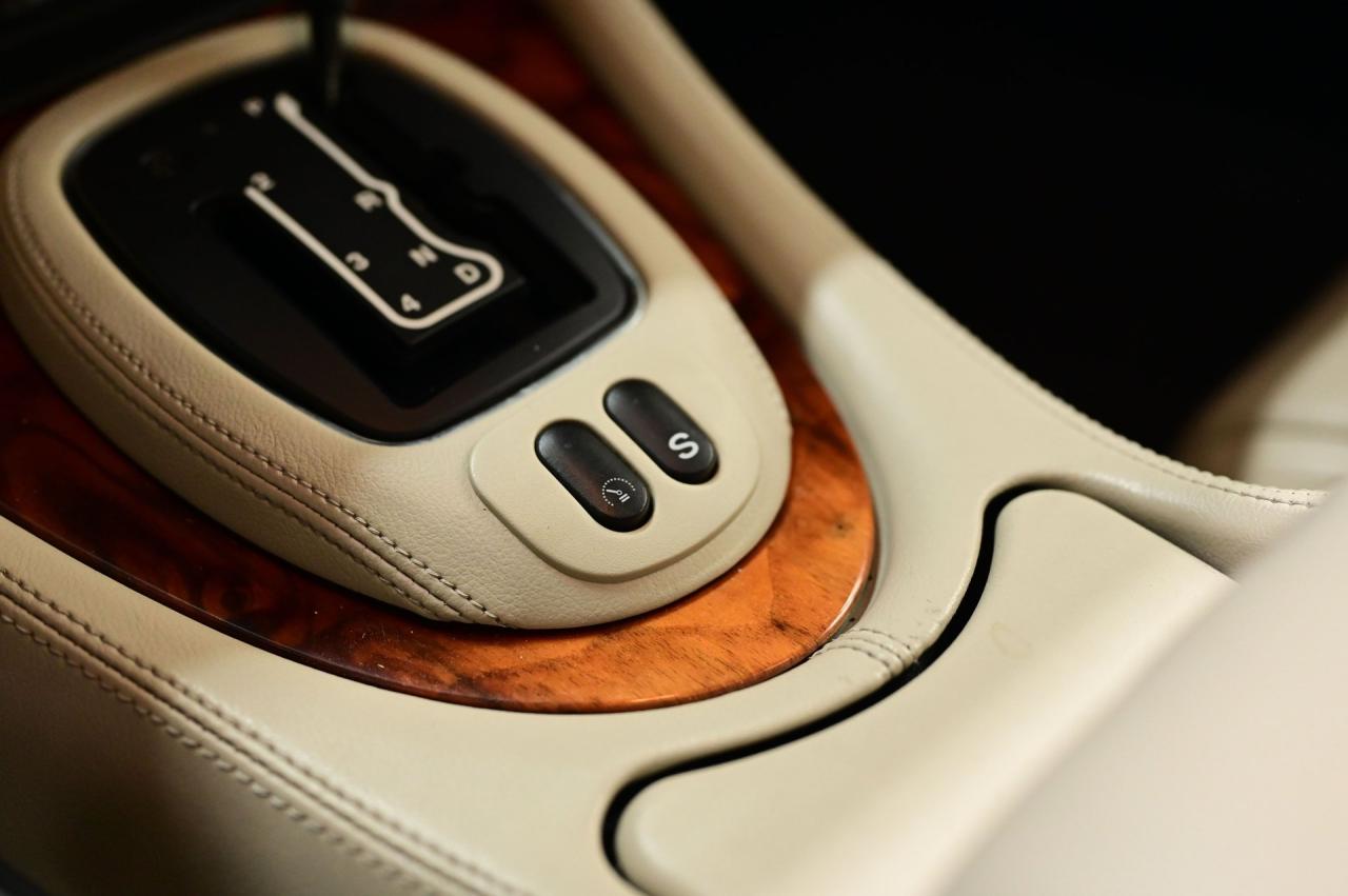 1999 Jaguar XJR SUPERCHARGED V8