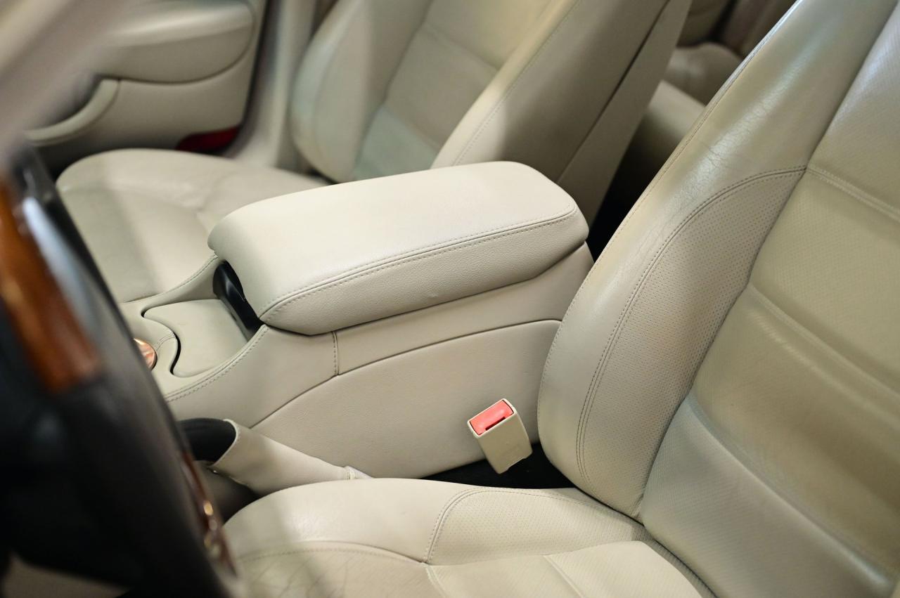 1999 Jaguar XJR SUPERCHARGED V8