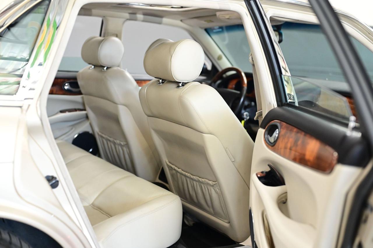 1999 Jaguar XJR SUPERCHARGED V8