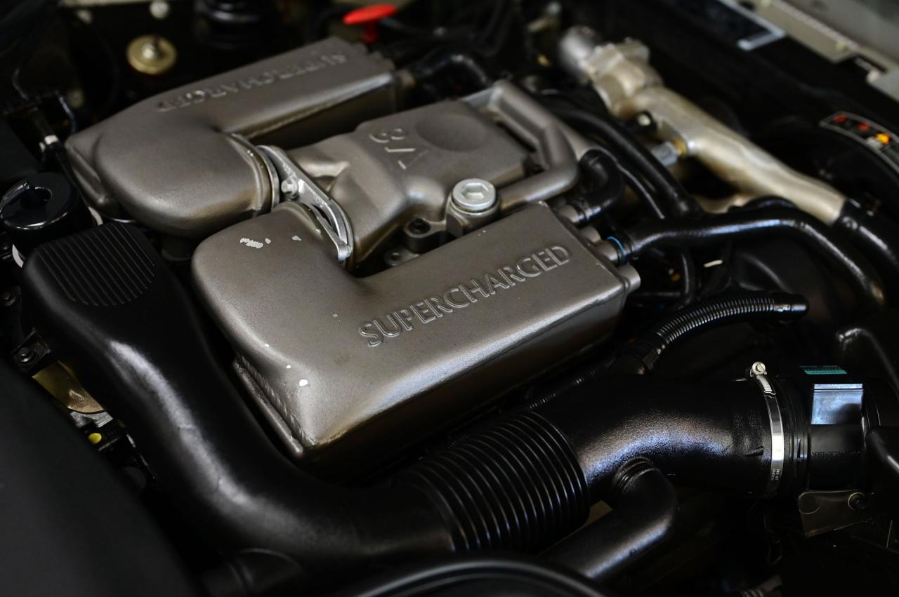 1999 Jaguar XJR SUPERCHARGED V8