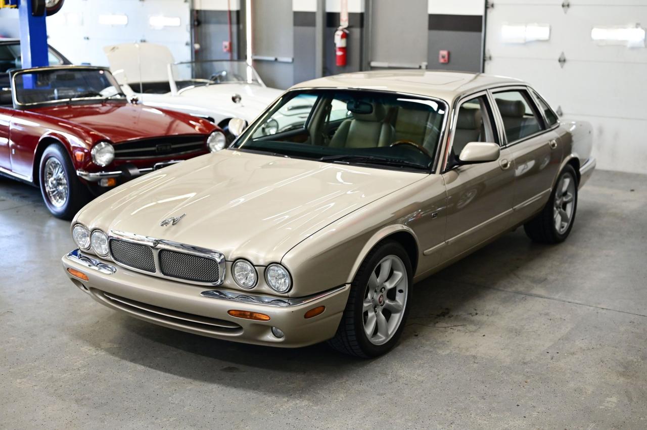 1999 Jaguar XJR SUPERCHARGED V8