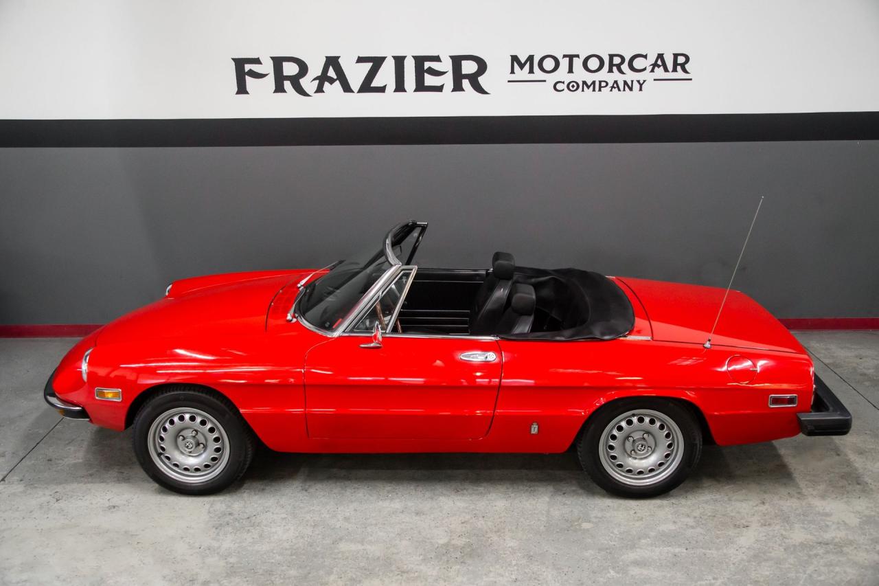 1975 Alfa Romeo 2000 Spider Veloce