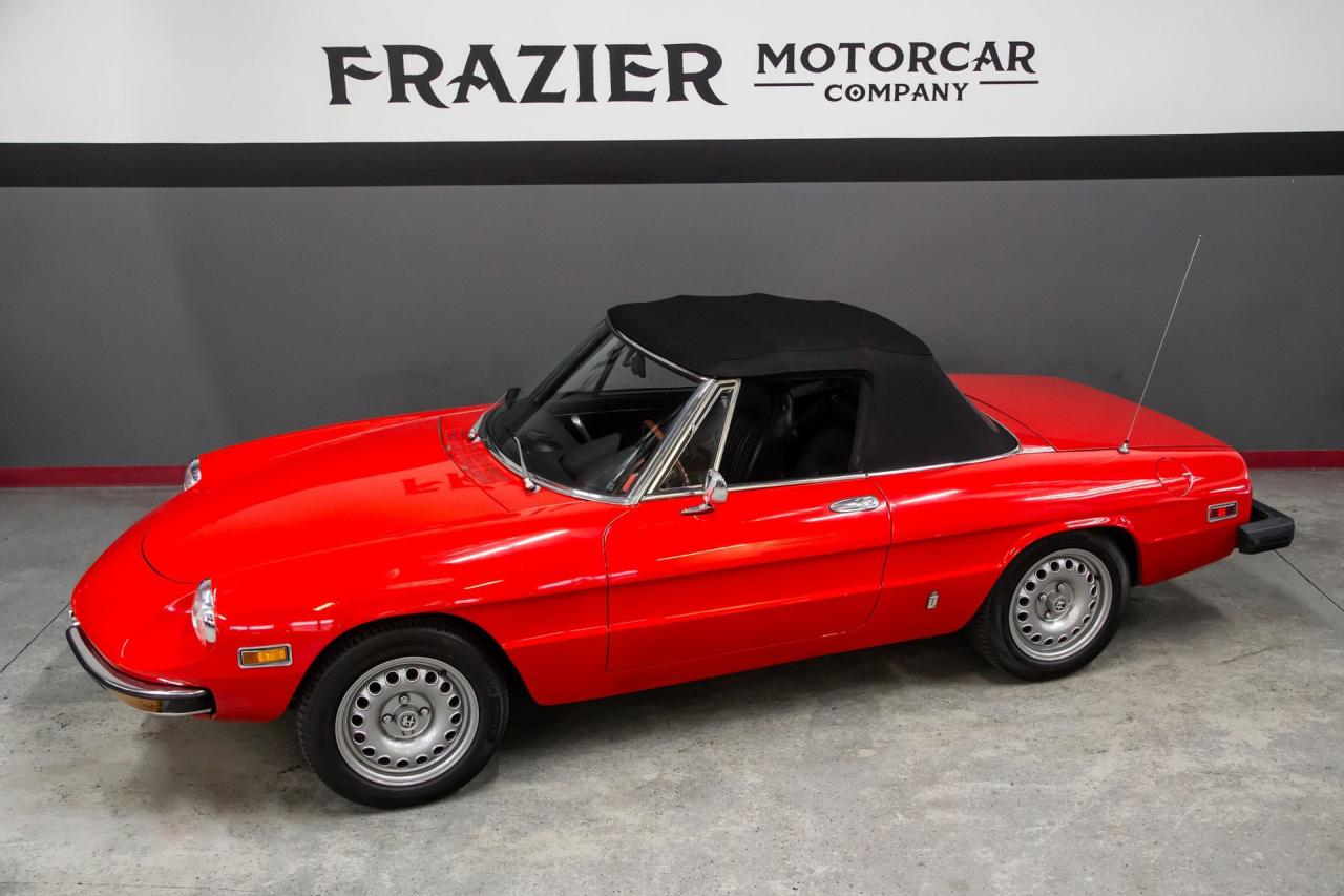 1975 Alfa Romeo 2000 Spider Veloce