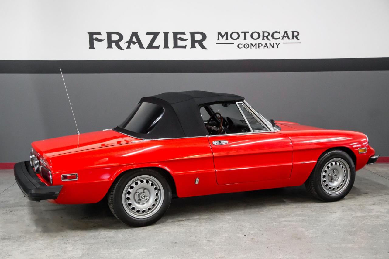 1975 Alfa Romeo 2000 Spider Veloce