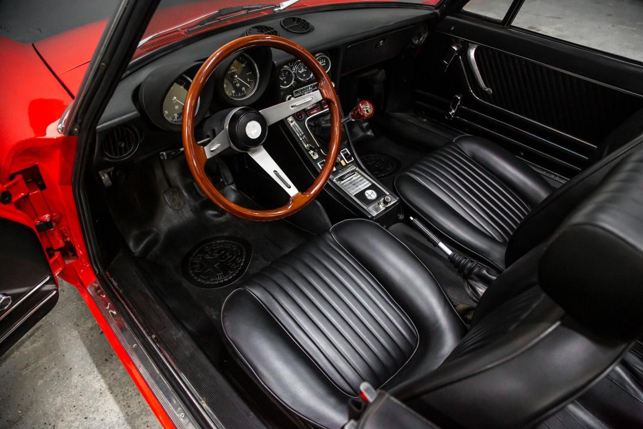 1975 Alfa Romeo 2000 Spider Veloce