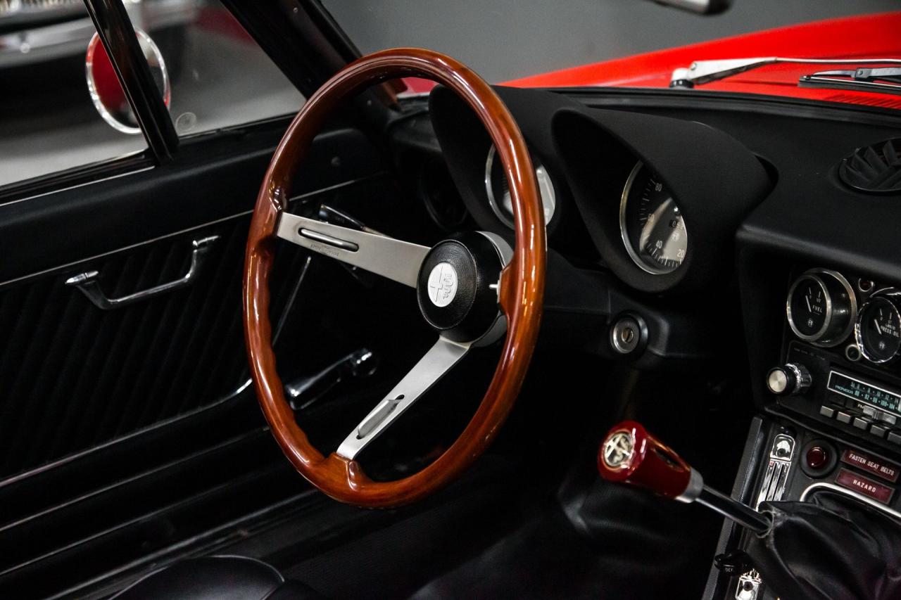 1975 Alfa Romeo 2000 Spider Veloce