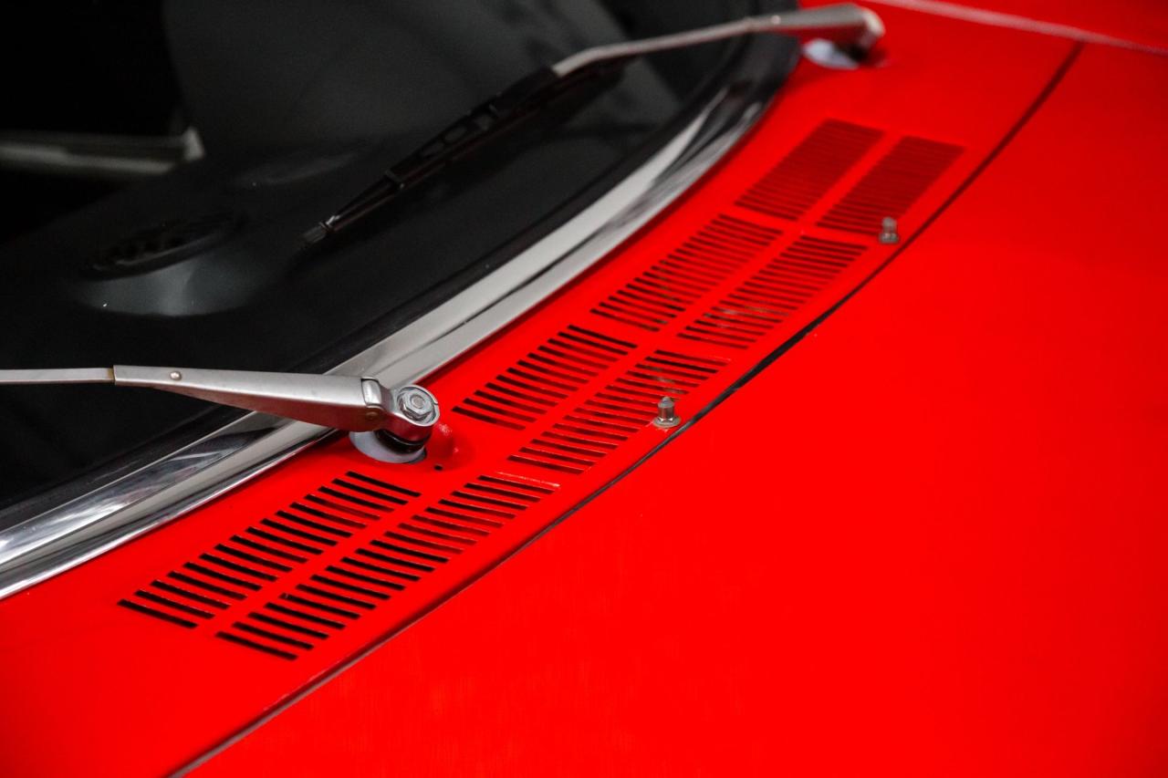 1975 Alfa Romeo 2000 Spider Veloce