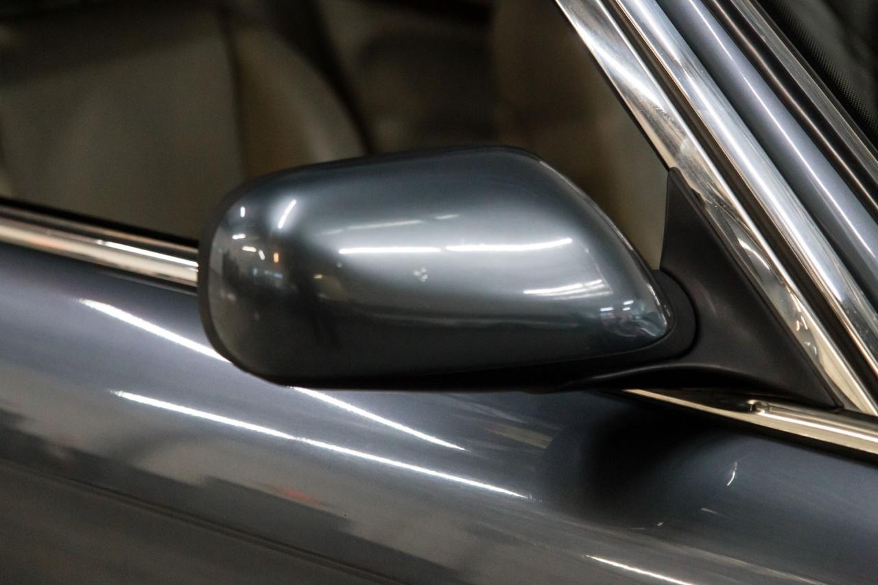 2001 Jaguar XJR SUPERCHARGED V8