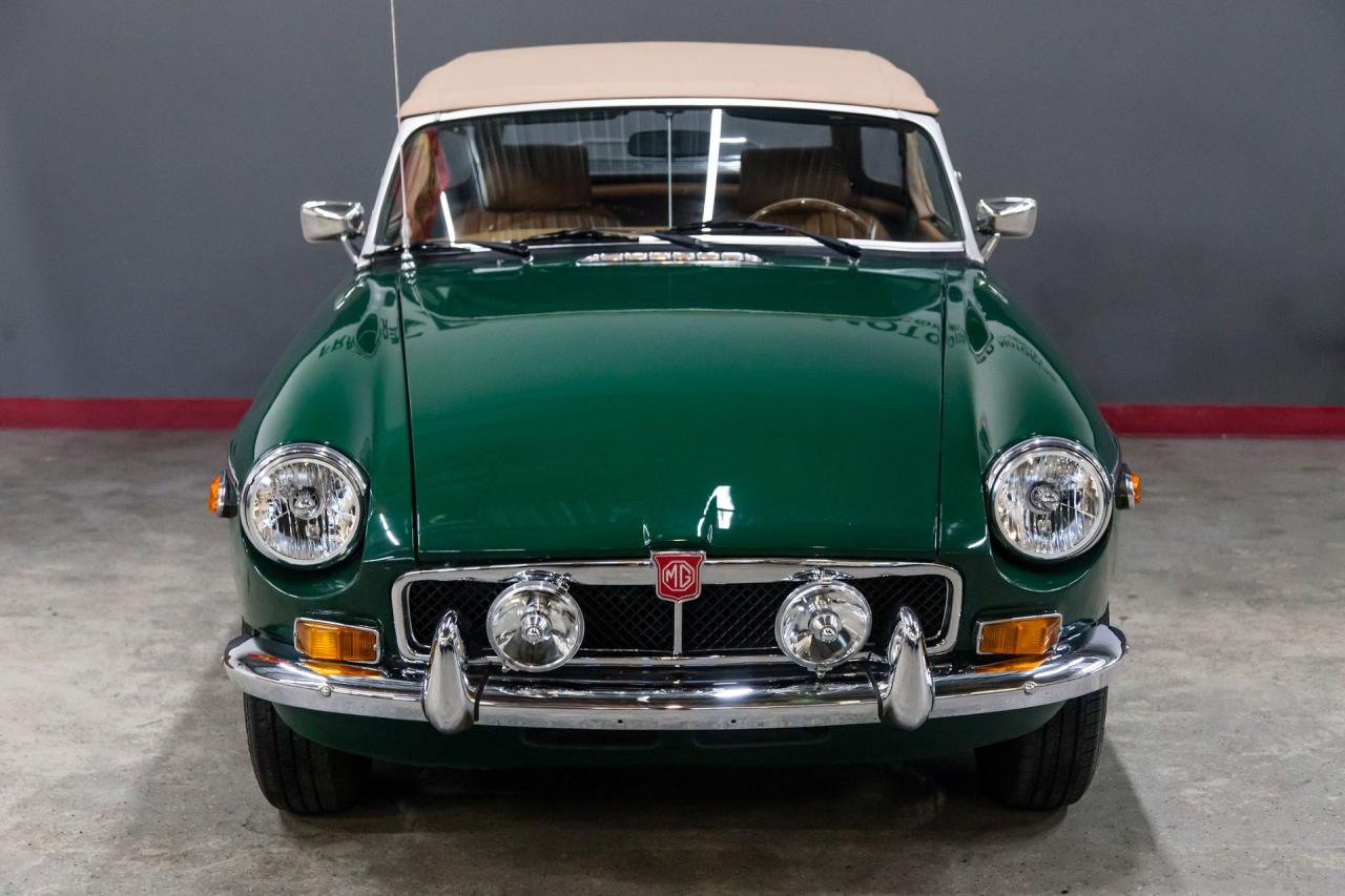 1974 MG MGB with OVERDRIVE