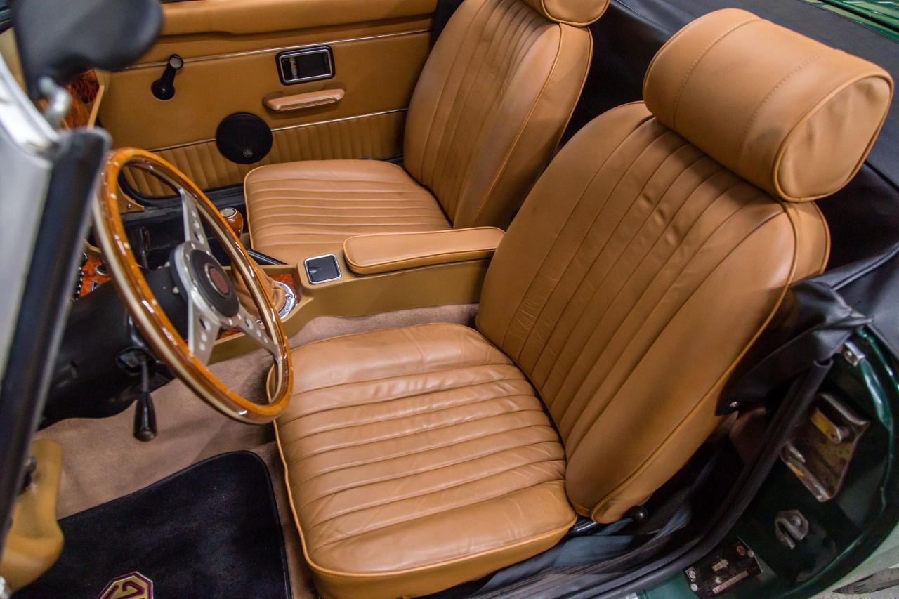 1974 MG MGB with OVERDRIVE