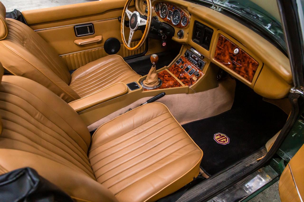 1974 MG MGB with OVERDRIVE