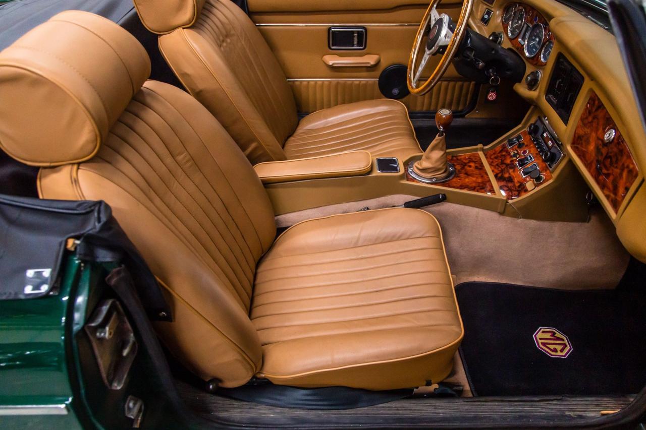 1974 MG MGB with OVERDRIVE