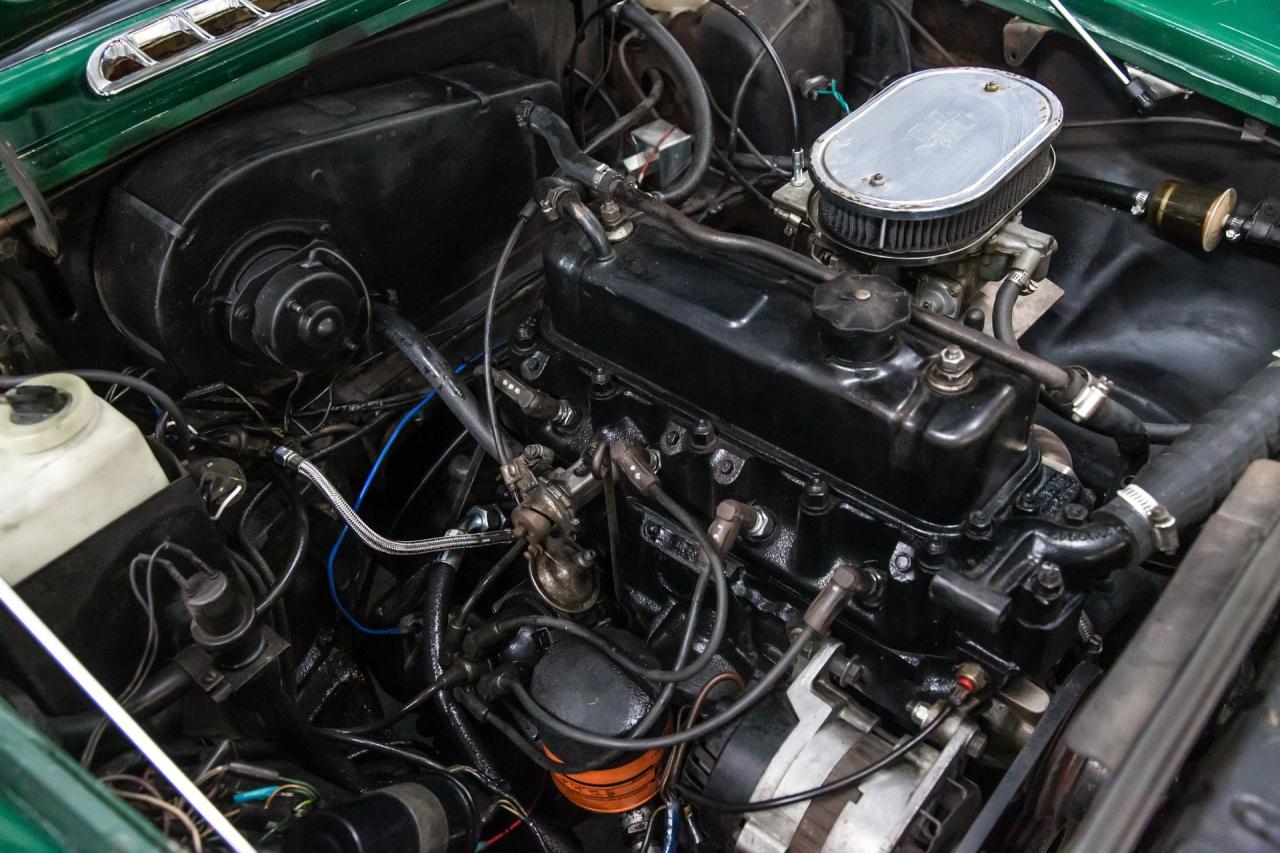 1974 MG MGB with OVERDRIVE