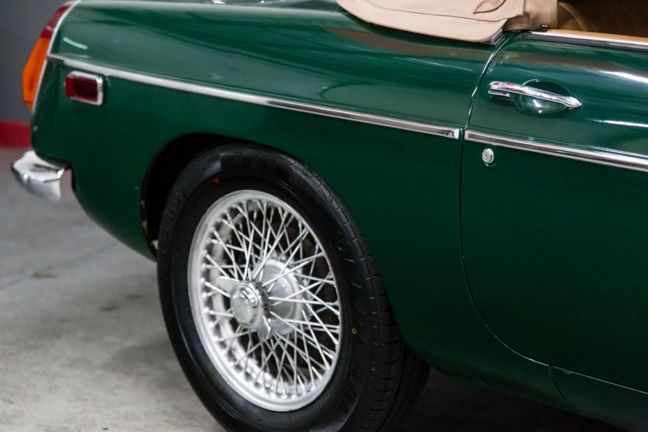 1974 MG MGB with OVERDRIVE