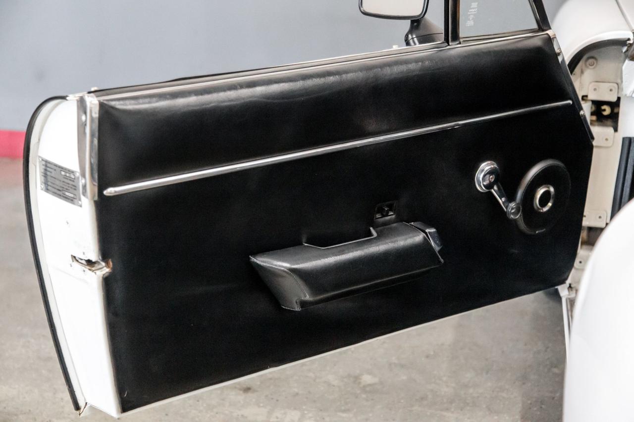 1974 Jensen Jenson Healey MK II