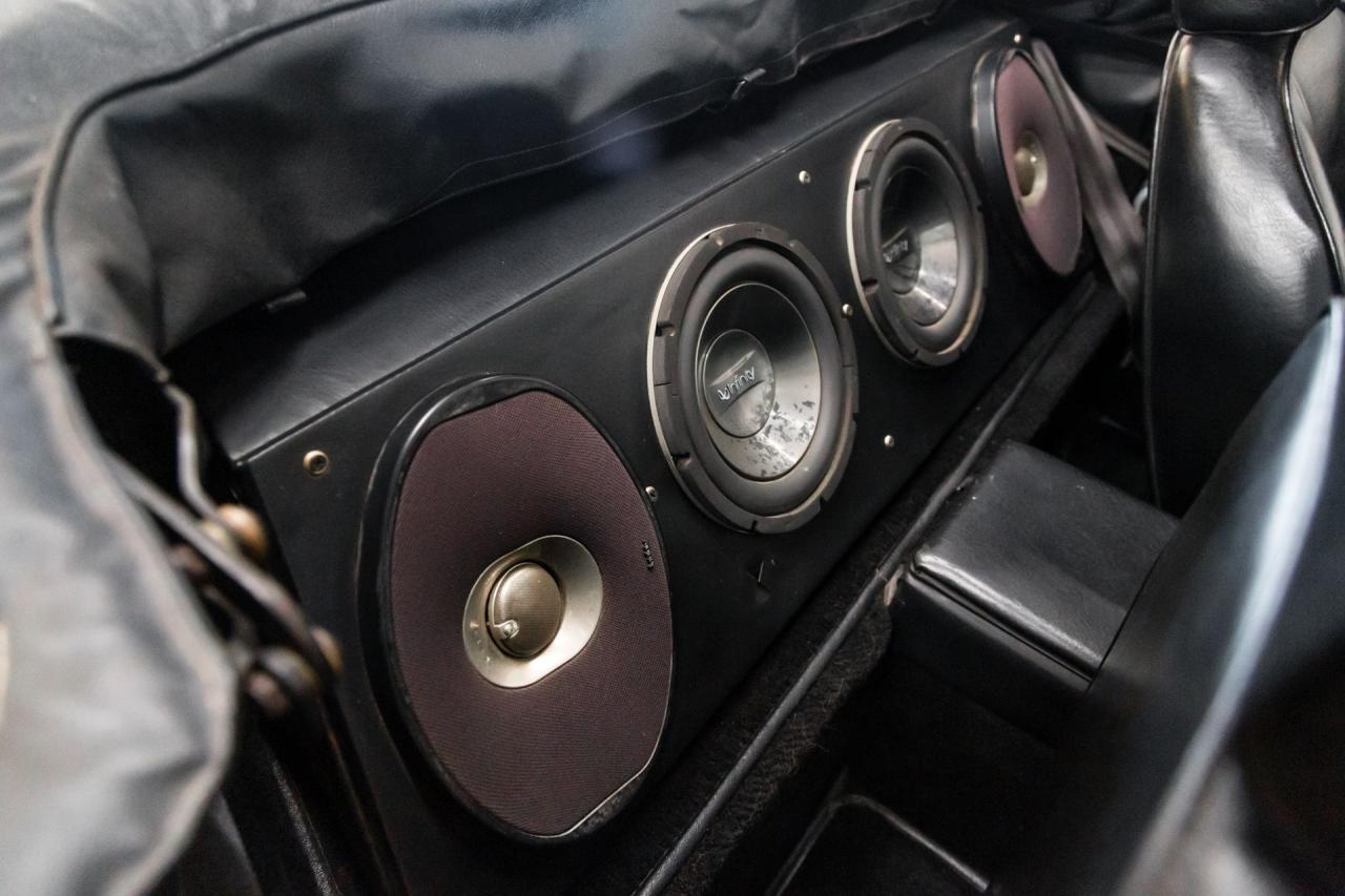 1974 Jensen Jenson Healey MK II