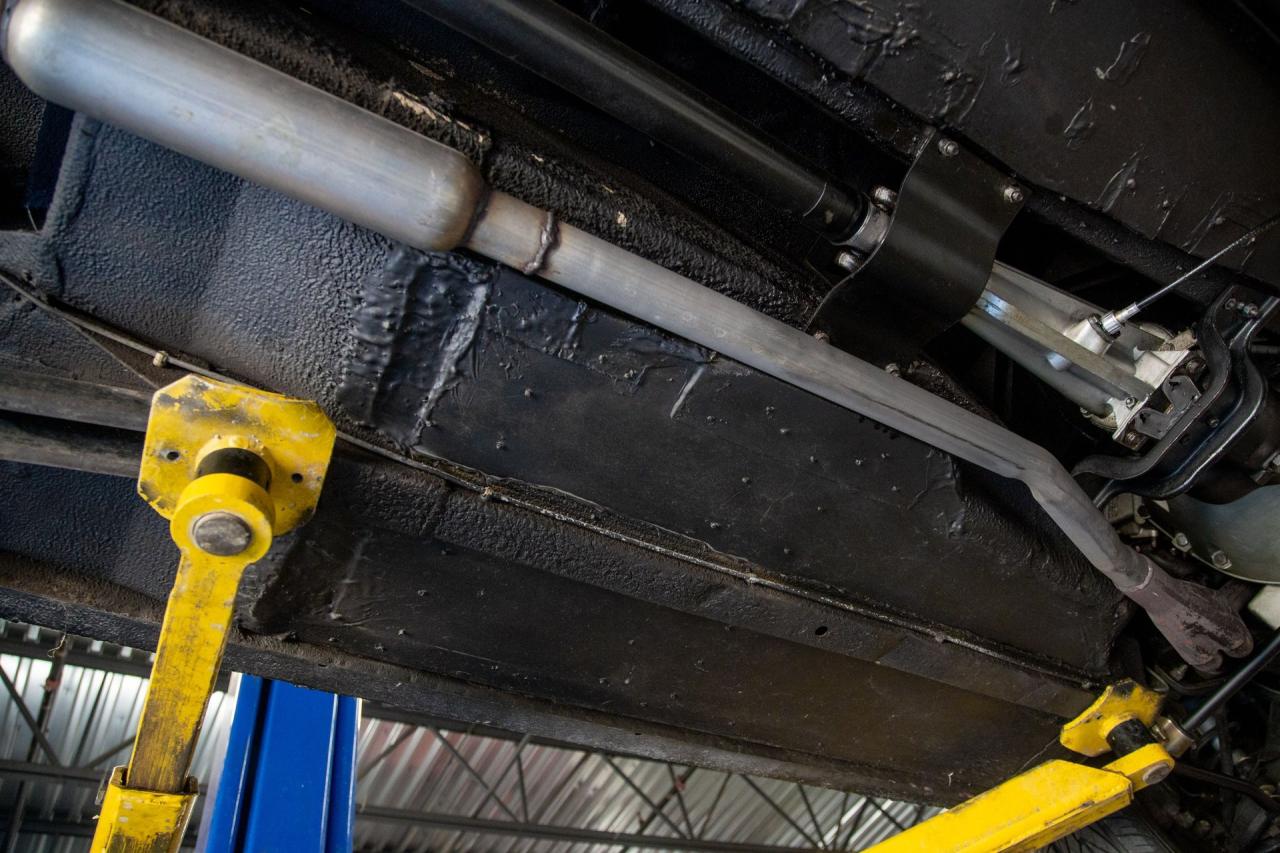 1974 Jensen Jenson Healey MK II