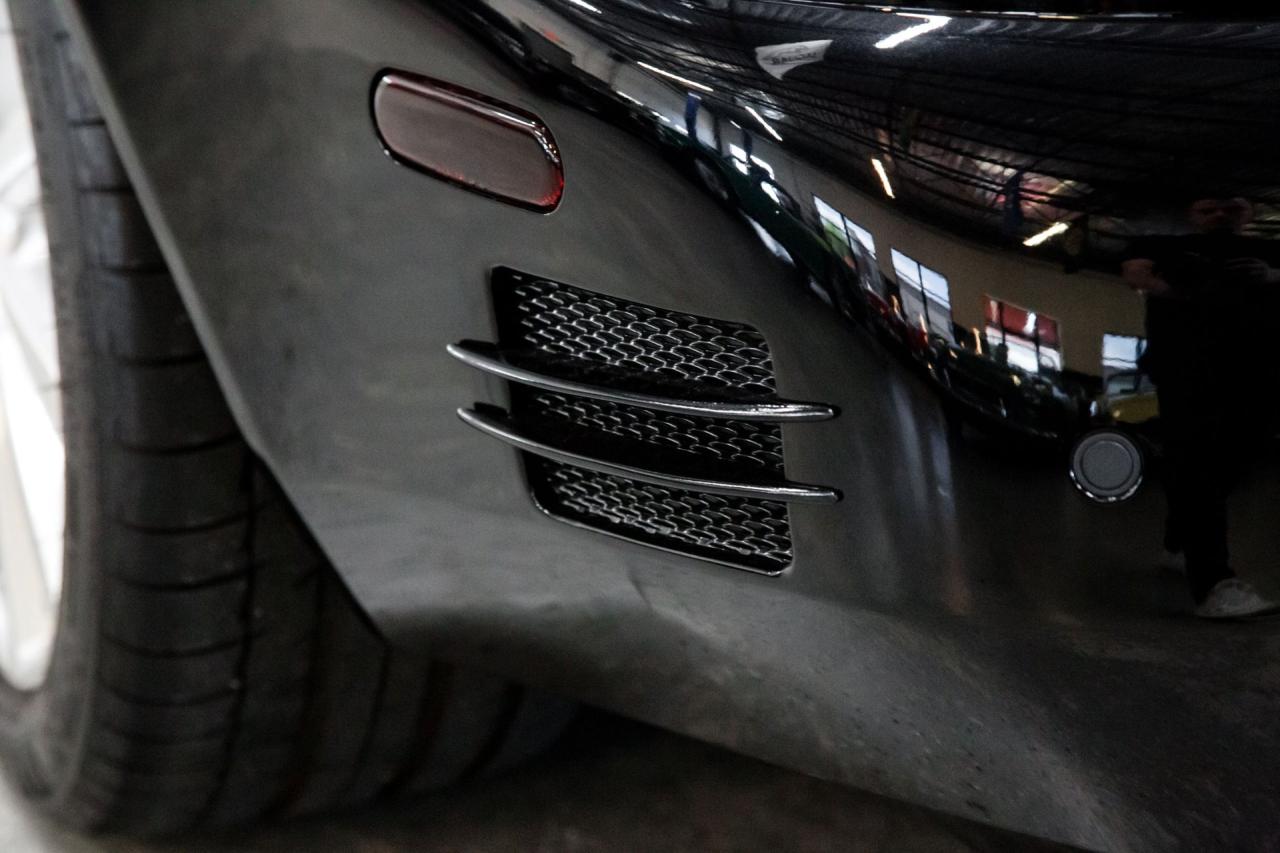 2006 Aston Martin VANQUISH S