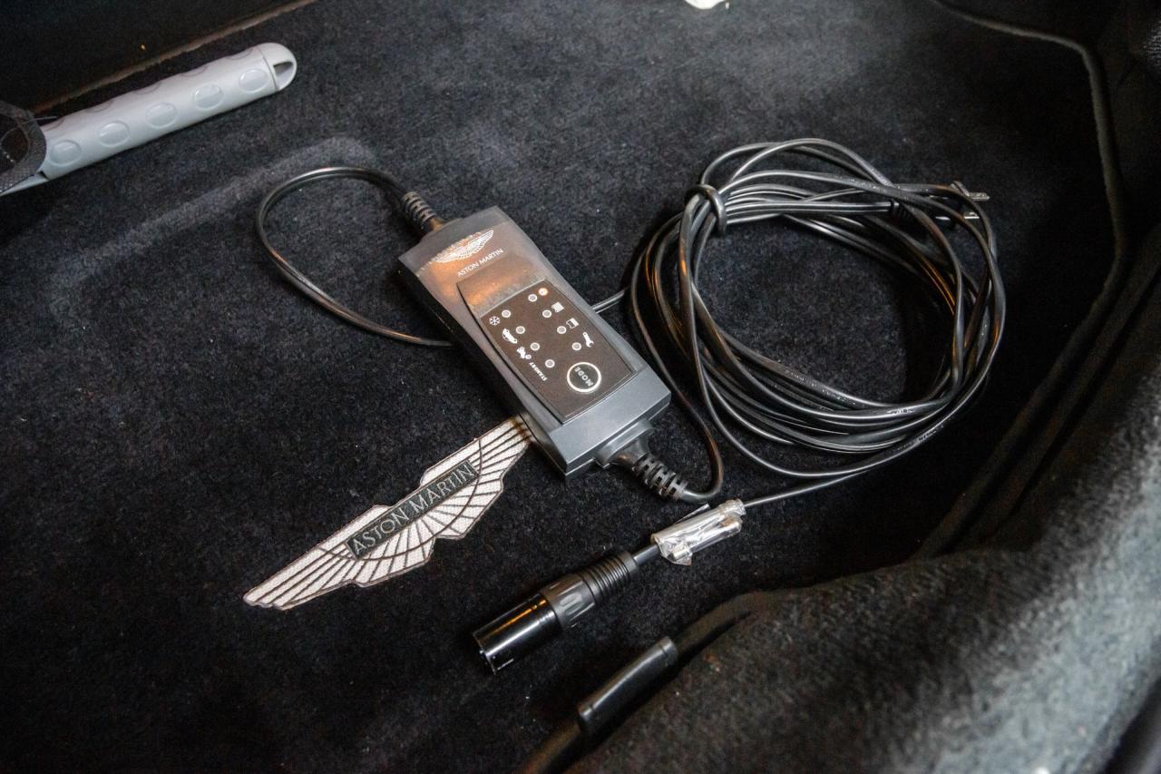 2006 Aston Martin VANQUISH S