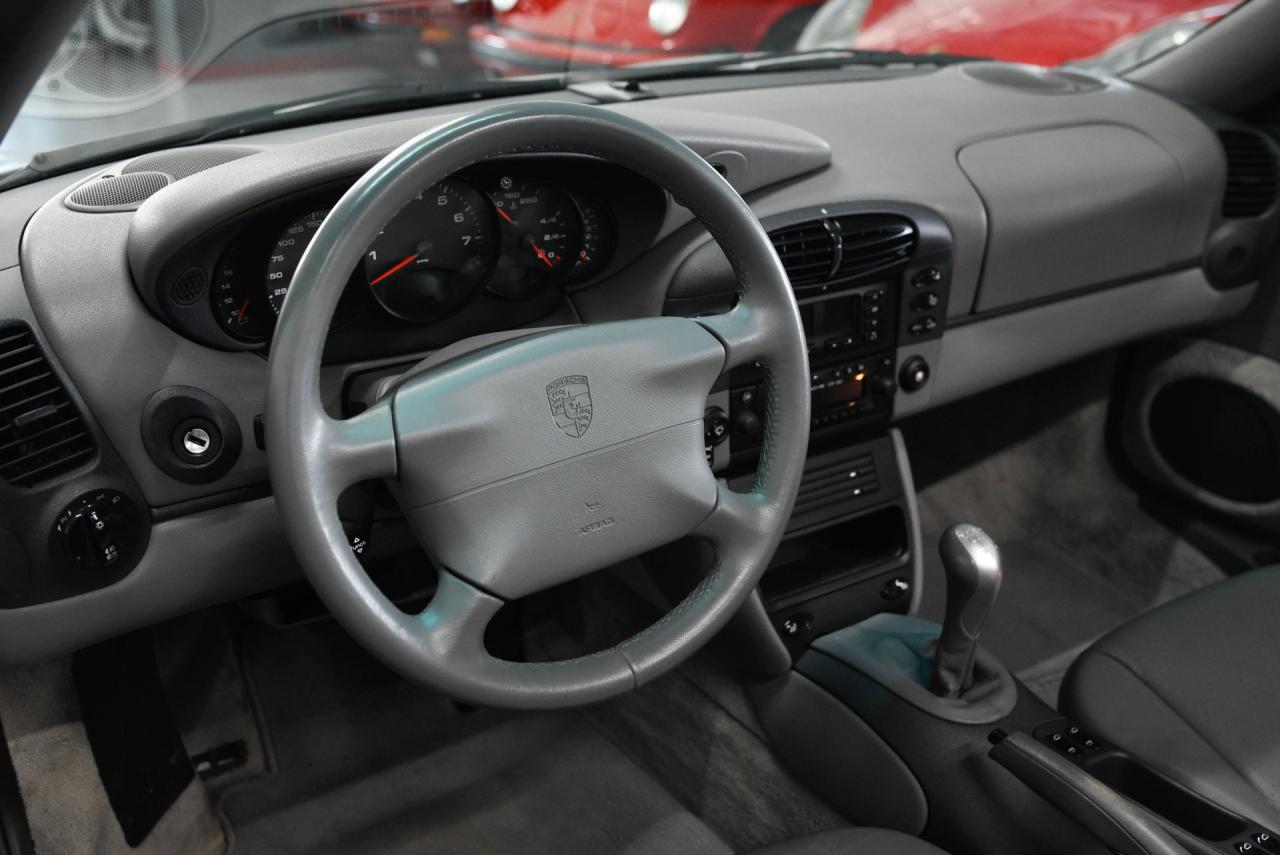 1999 Porsche 12130 mile 911/996 CABRIOLET