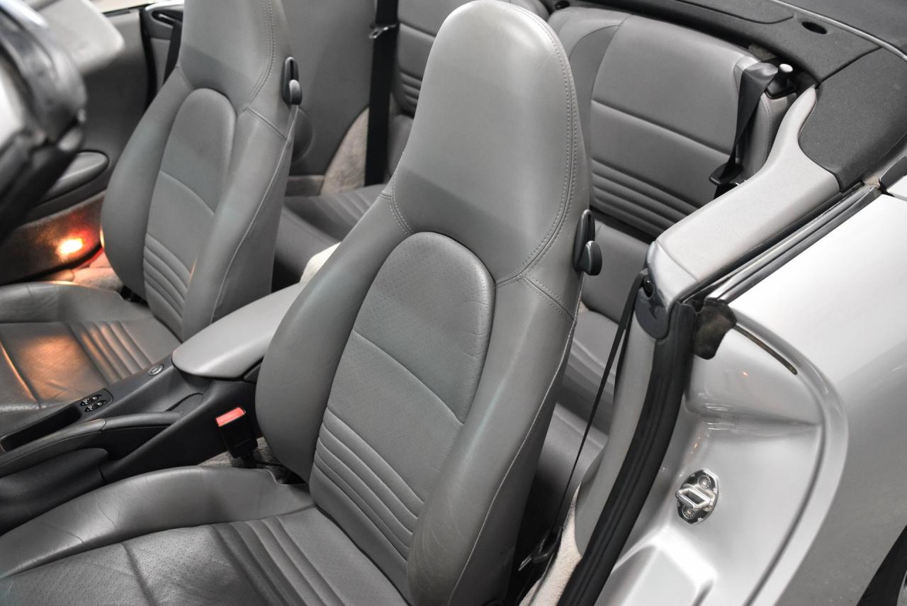 1999 Porsche 12130 mile 911/996 CABRIOLET