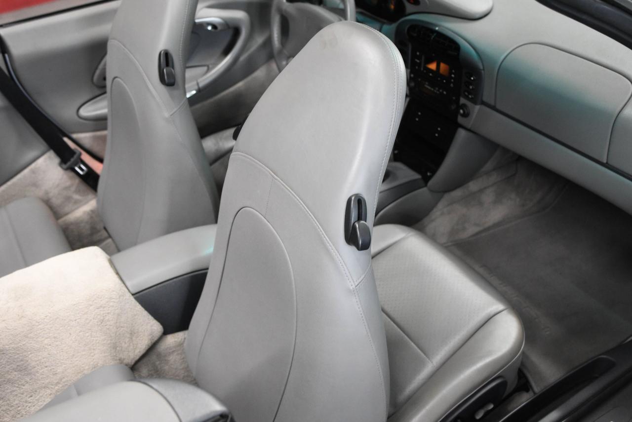 1999 Porsche 12130 mile 911/996 CABRIOLET