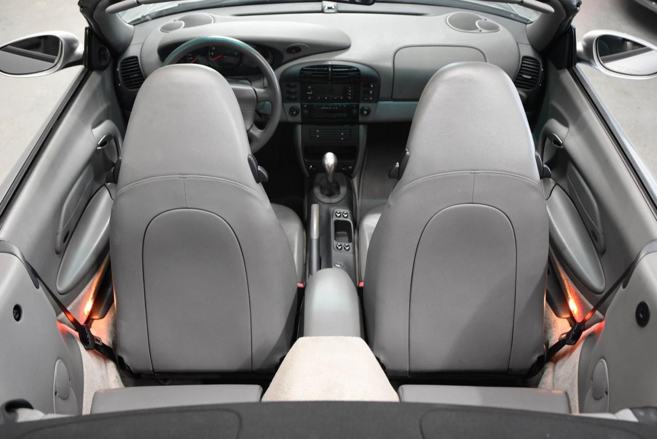 1999 Porsche 12130 mile 911/996 CABRIOLET