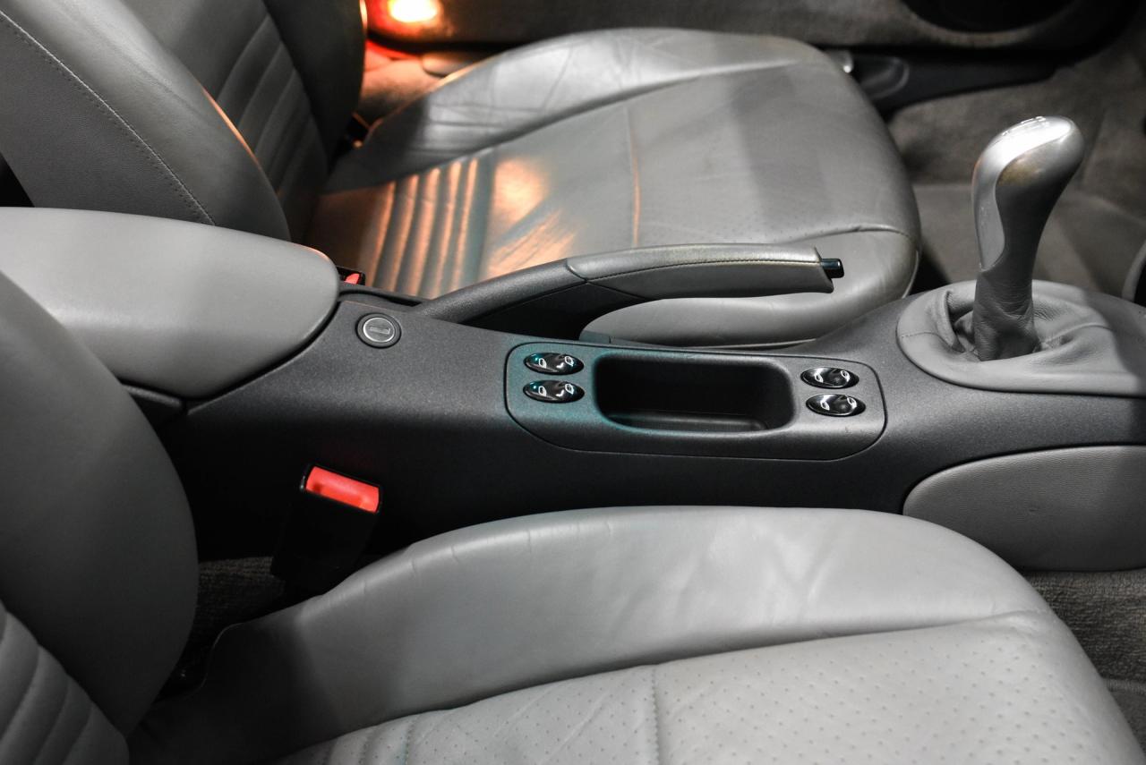 1999 Porsche 12130 mile 911/996 CABRIOLET