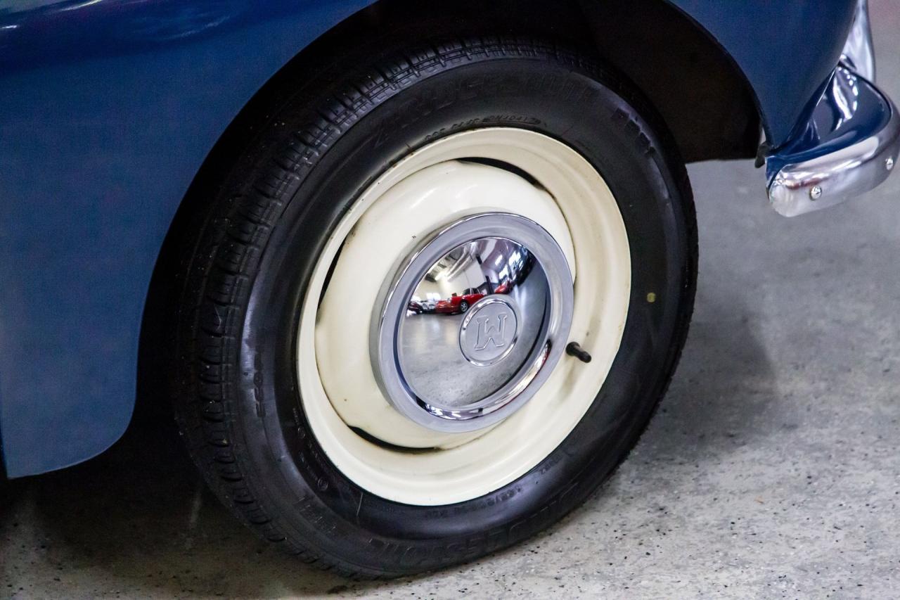 1970 Morris RESTORED TRAVELER