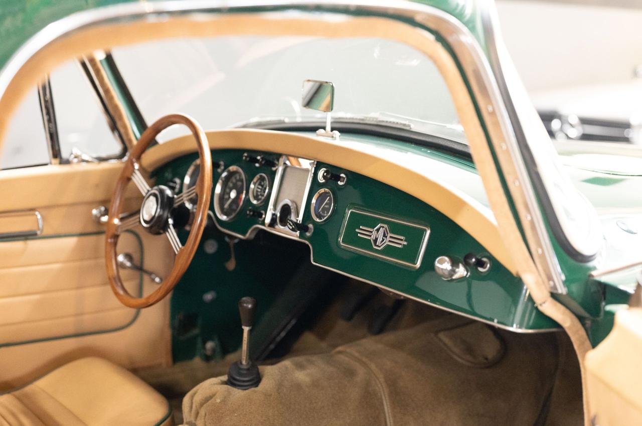 1961 MGA 1600 COUPE A Coupe