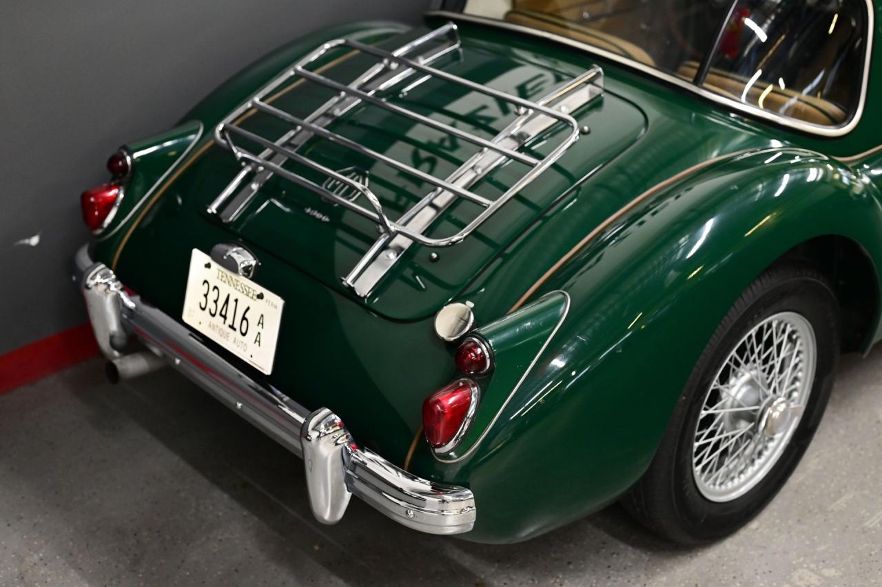 1961 MGA 1600 COUPE A Coupe