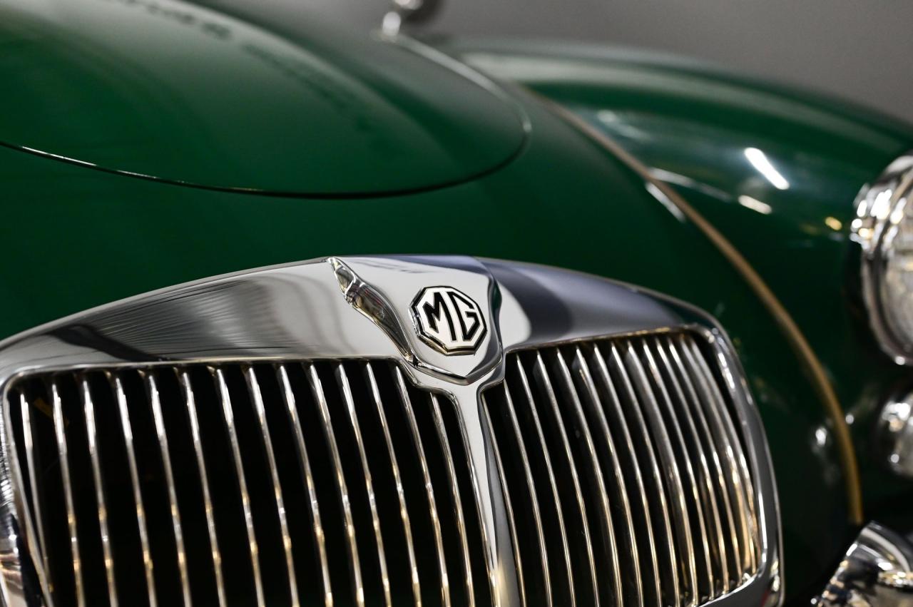 1961 MGA 1600 COUPE A Coupe