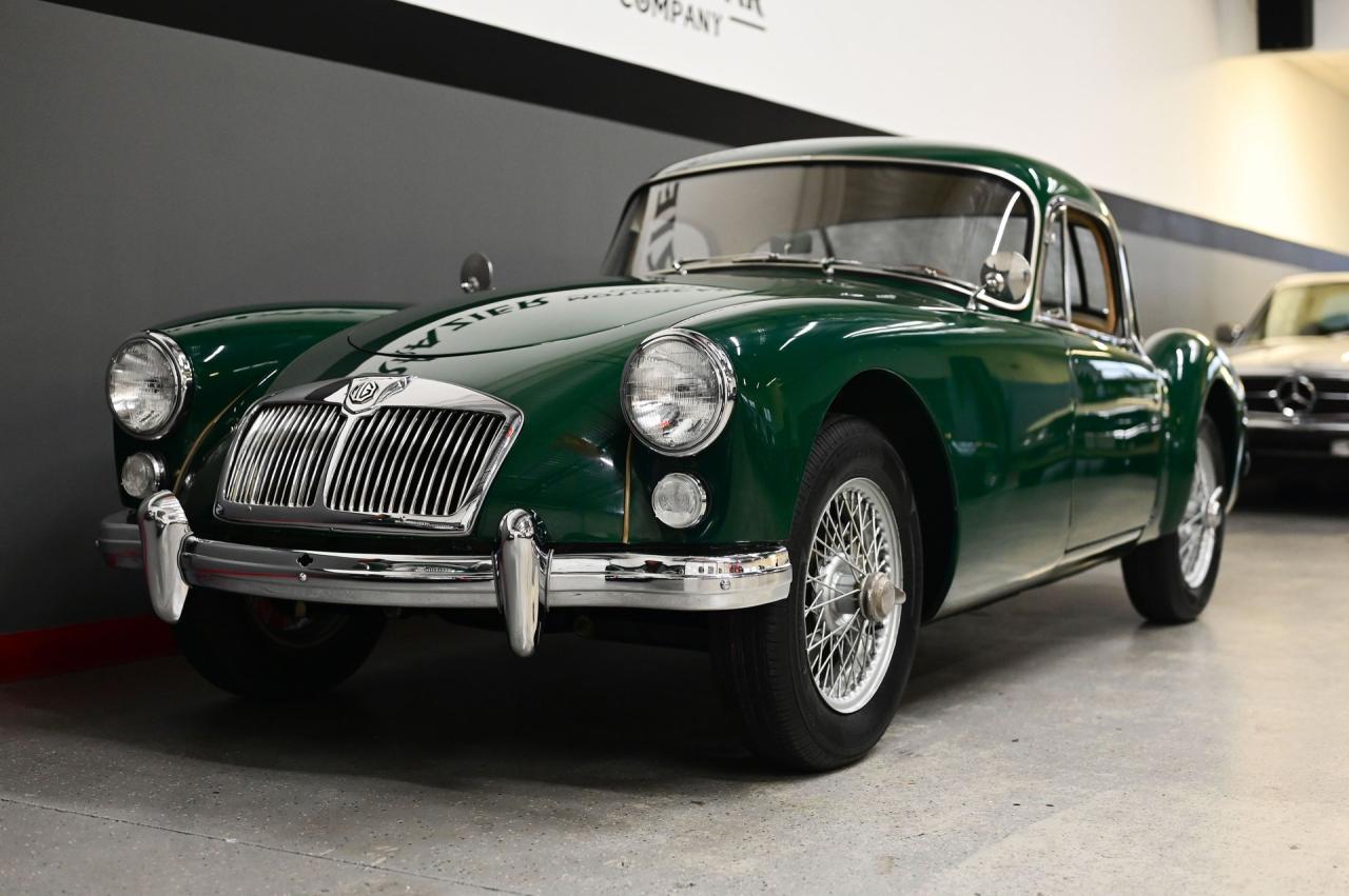 1961 MGA 1600 COUPE A Coupe